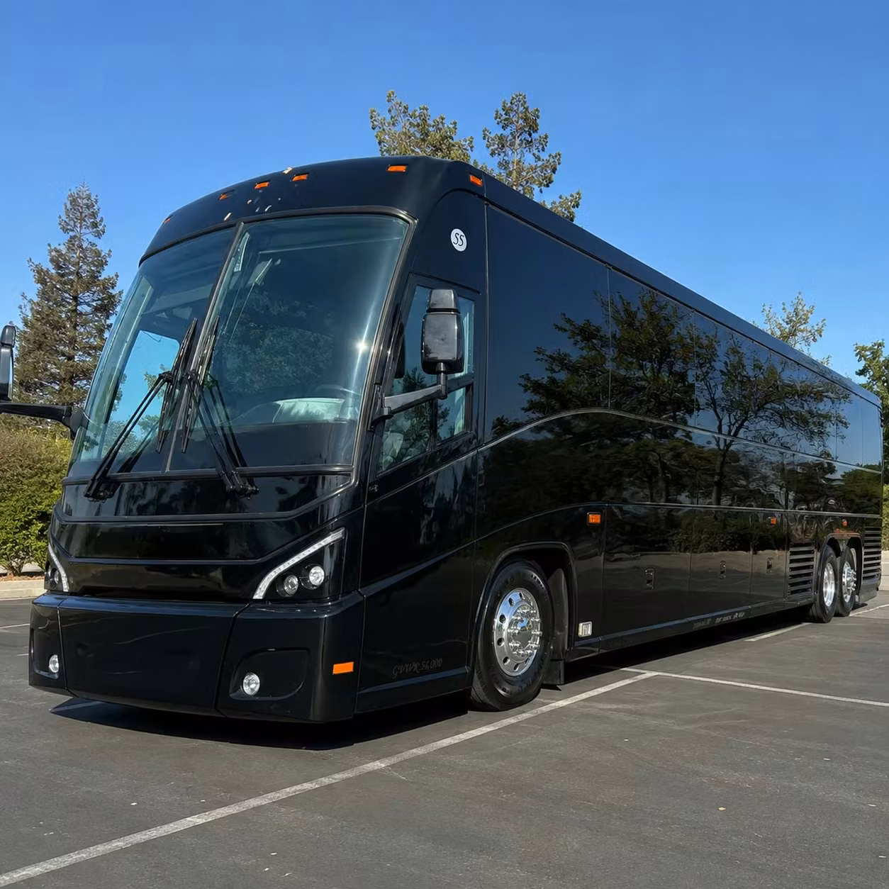 book employee transportation in cedar rapids or any city nearby