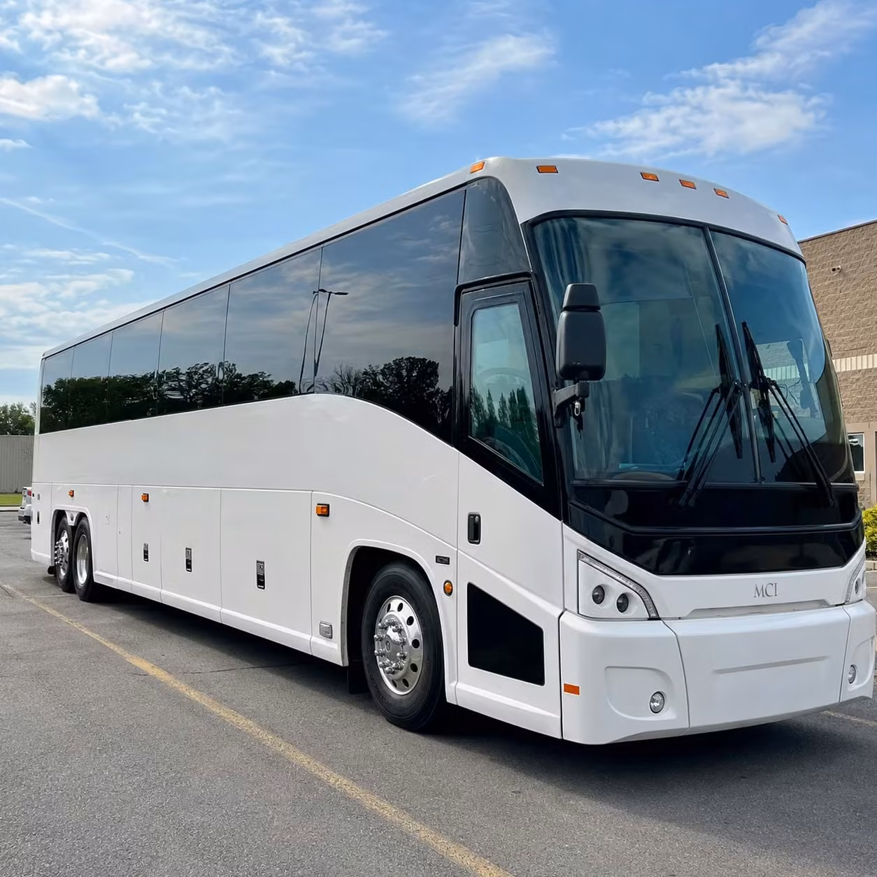 book long distance transportation in cedar rapids or any city nearby