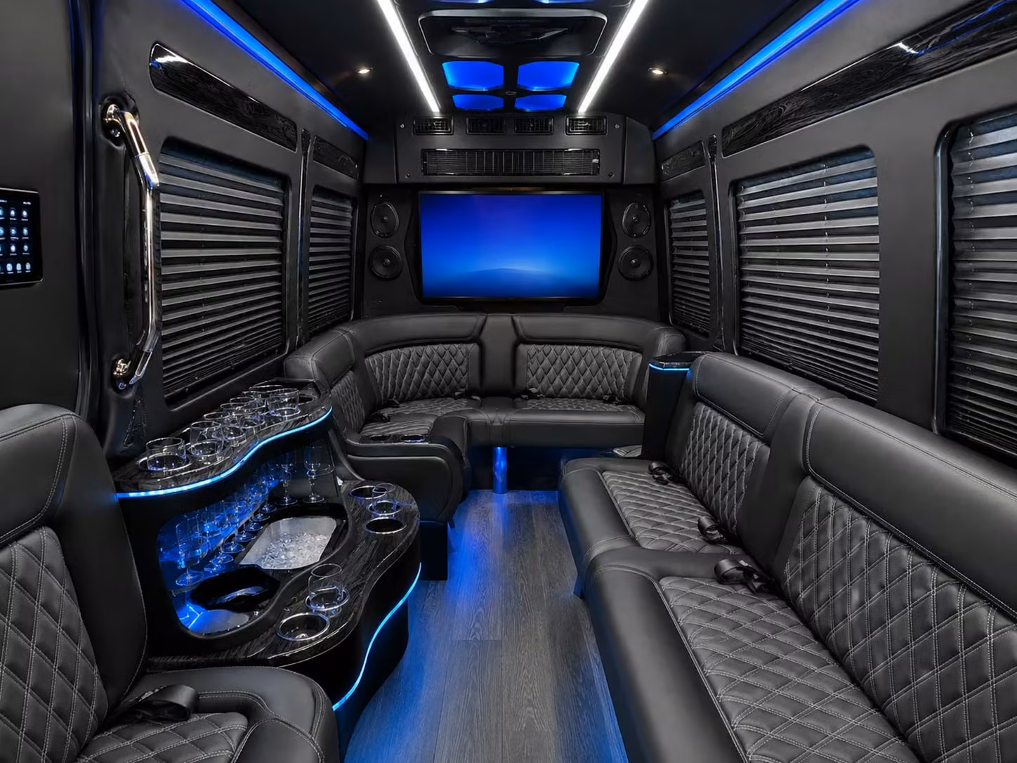 bridal party shuttle buses to cedar rapids ceremony venues