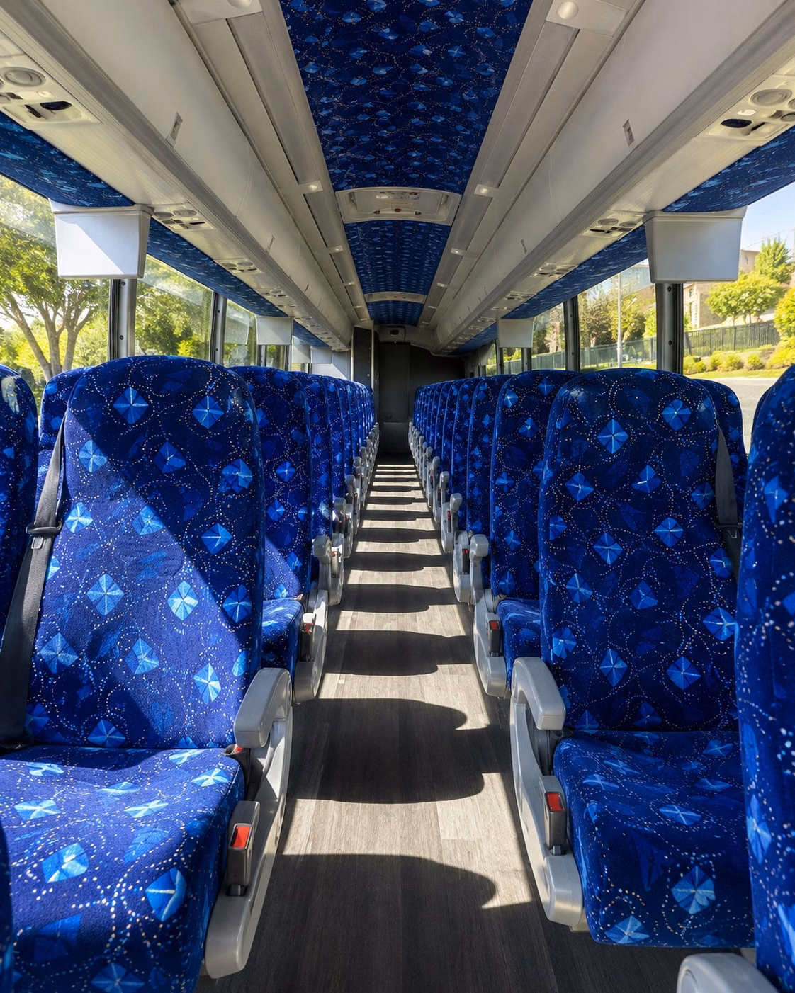 cedar rapidscharter bus rental