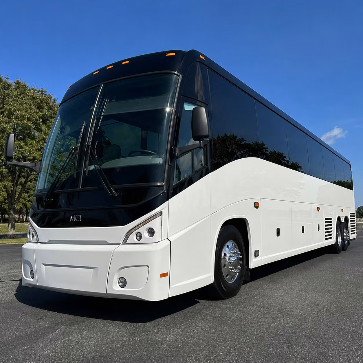 in cedar rapids long distance corporate travel deserves more than one fleet s worth of options
