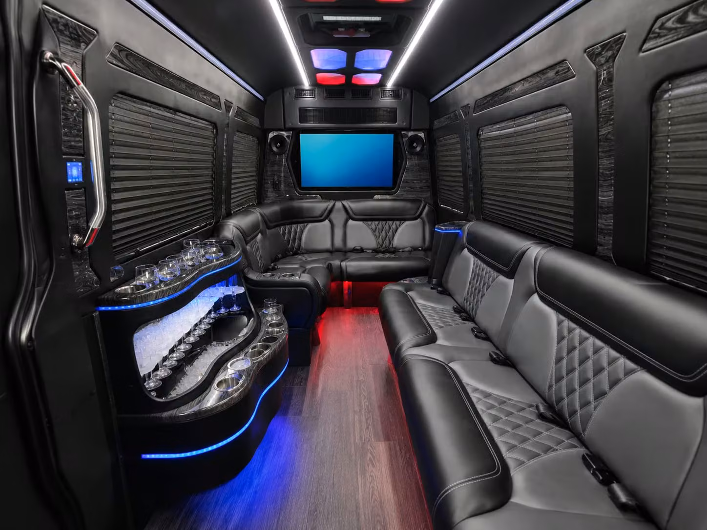 prom homecoming transportation services in cedar rapids