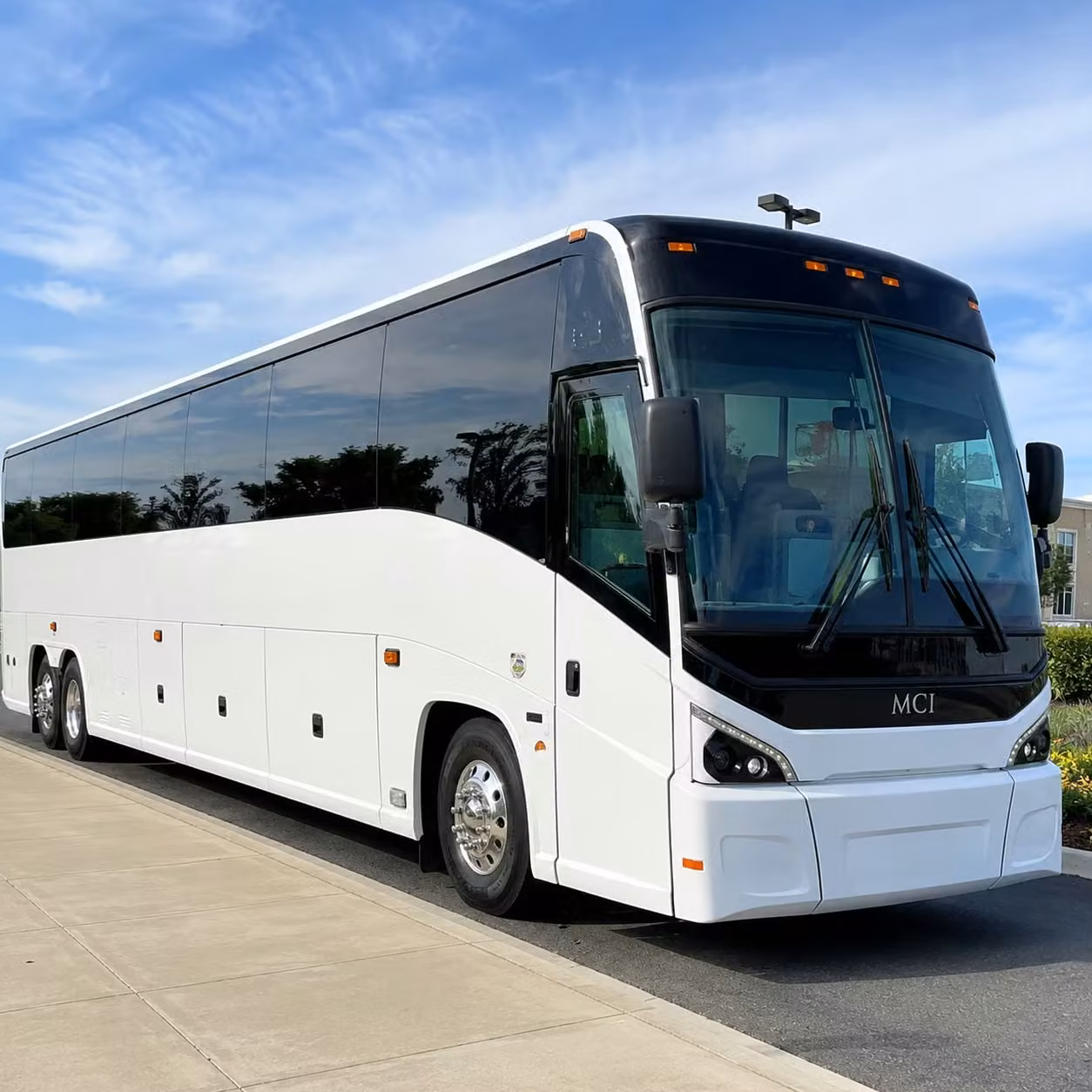 reliable sunday shuttle service for cedar rapids congregations
